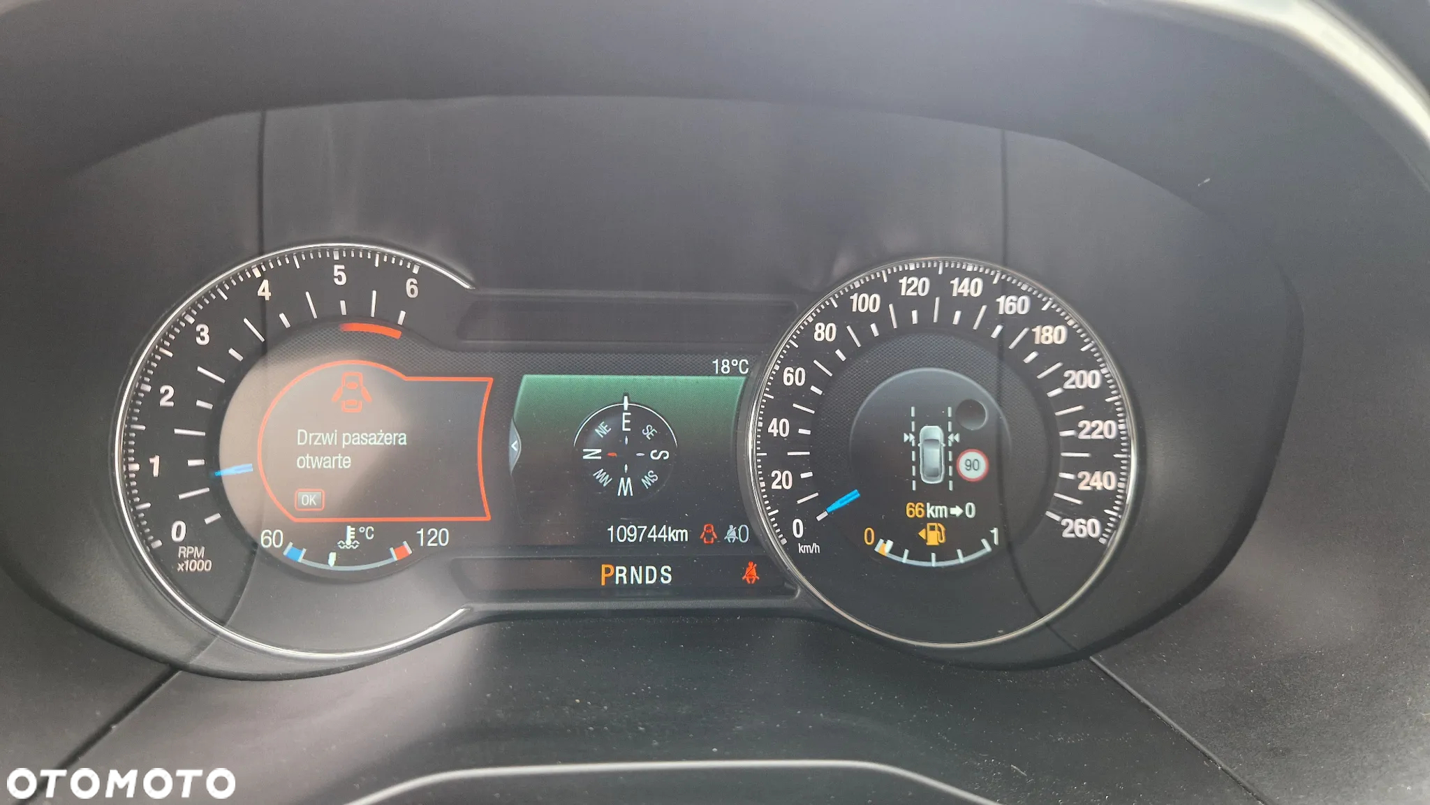 Ford S-Max 2.0 TDCi 4WD Titanium PowerShift - 27