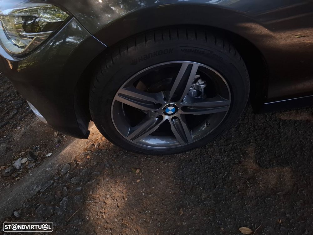 BMW 116 i Sport Line - 16
