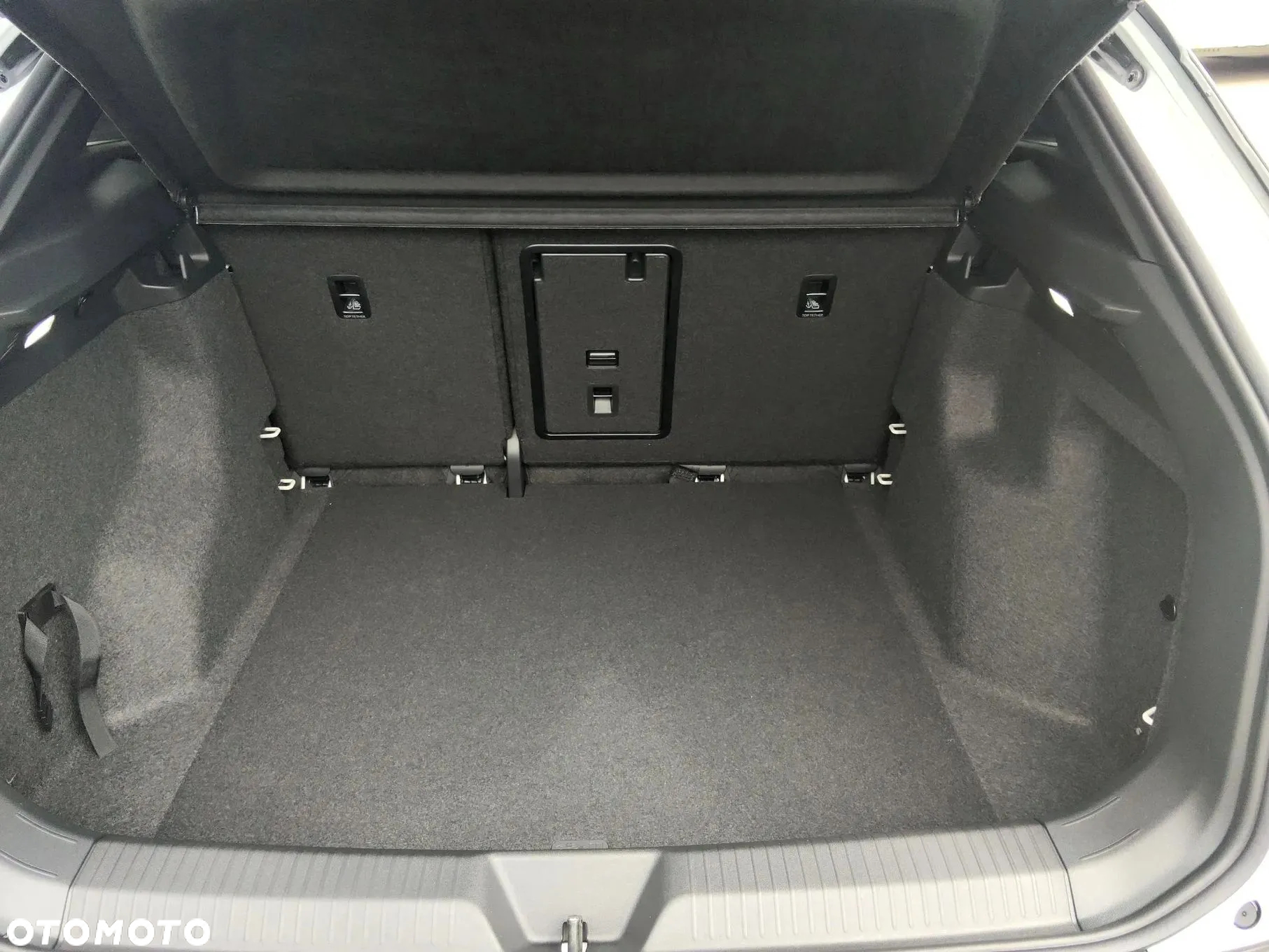 Volkswagen ID.4 77kWh Plus - 17