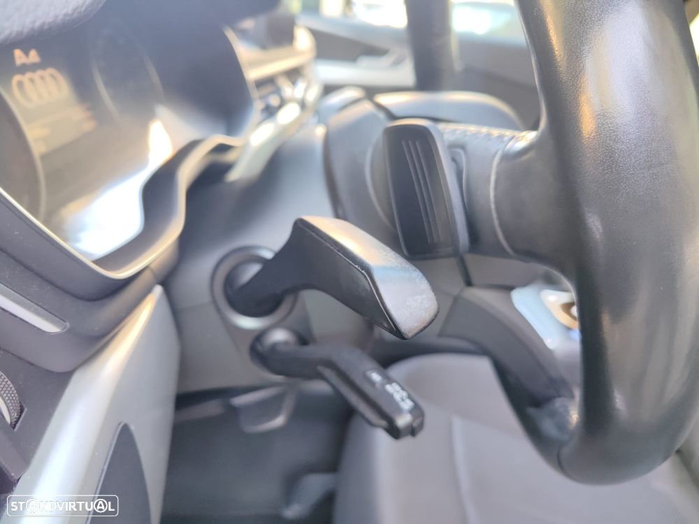 Audi A4 Avant 2.0 TDI S tronic - 20