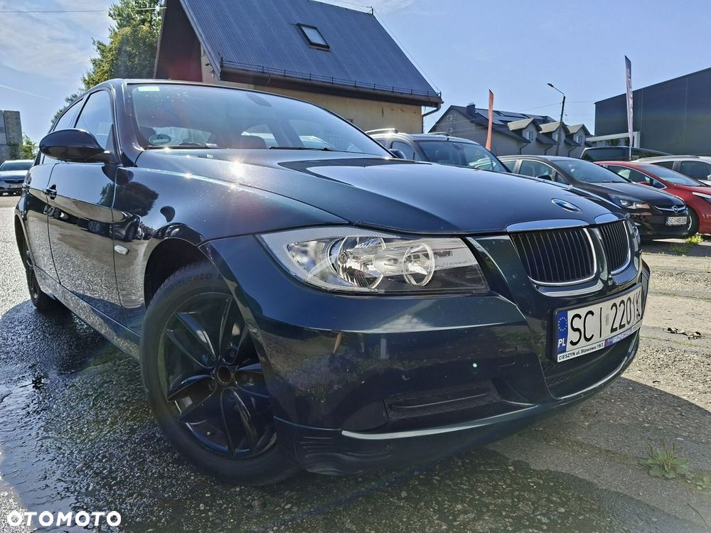 BMW Seria 3 318i - 5