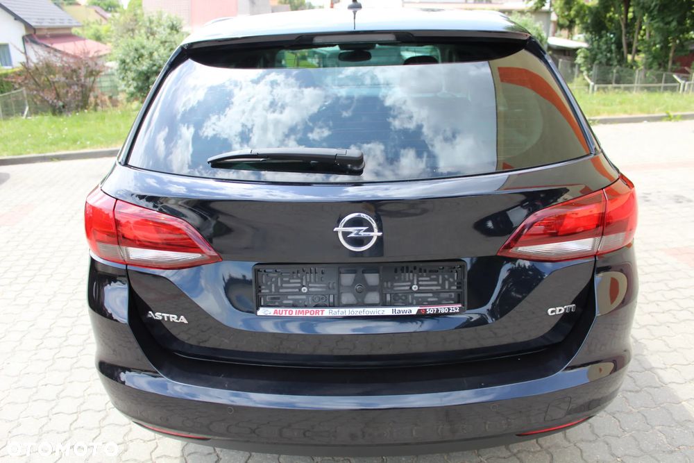 Opel Astra - 9