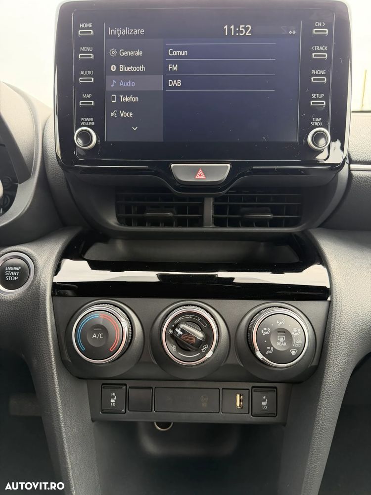 Toyota Yaris Cross 1.5 l CVT Active - 22