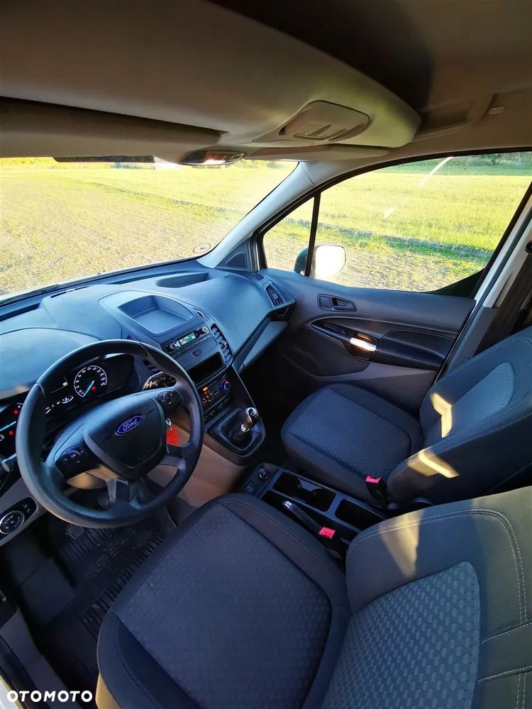 Ford Transit Connect - 14