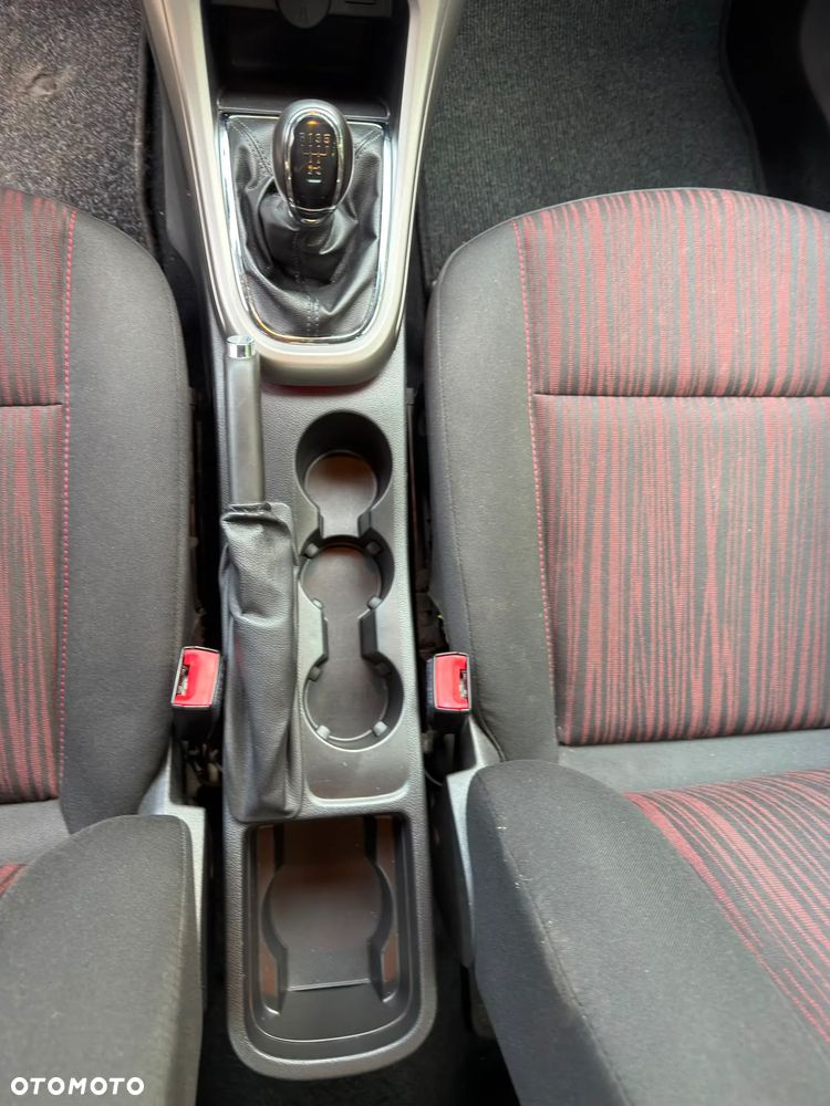 Opel Astra 1.6 - 7