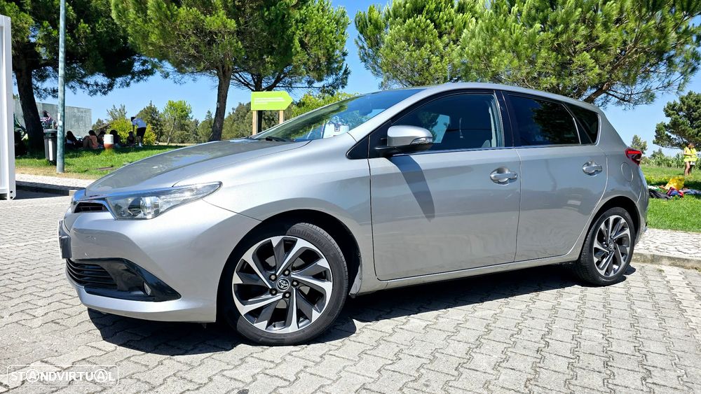 Toyota Auris 1.2T Comfort+Pack Techno +P.Sport - 13