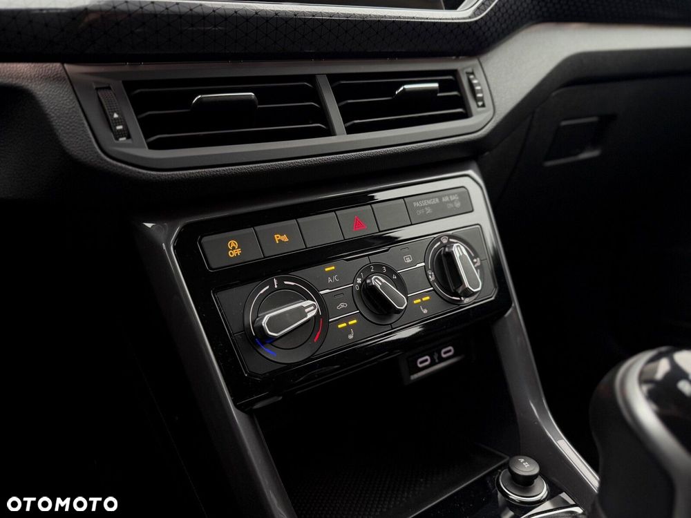 Volkswagen T-Cross 1.0 TSI Style - 21