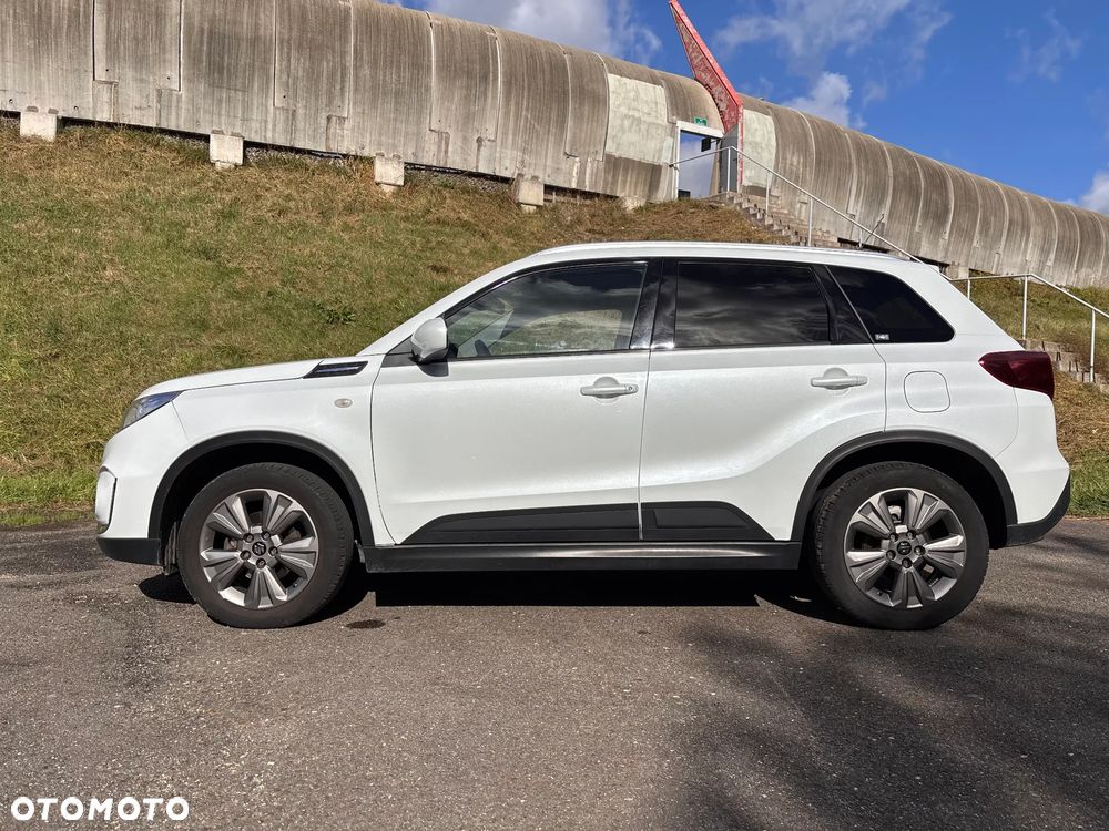 Suzuki Vitara 1.4 Boosterjet Premium 4WD - 2