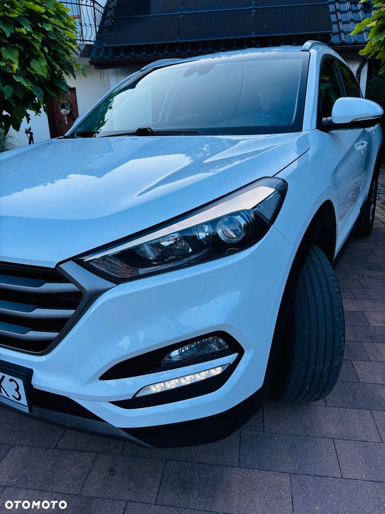 Hyundai Tucson 2.0 CRDi 4WD Automatik Style - 8