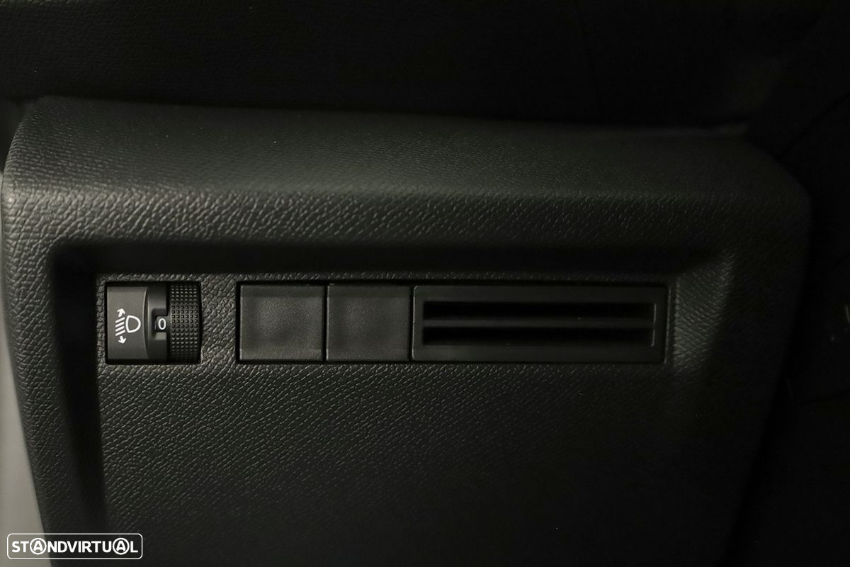 Citroën C4 1.2 PureTech Plus EAT8 - 20
