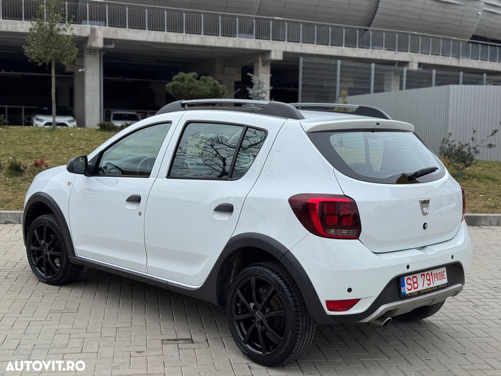Dacia Sandero 0.9 TCe SL PLUS - 4
