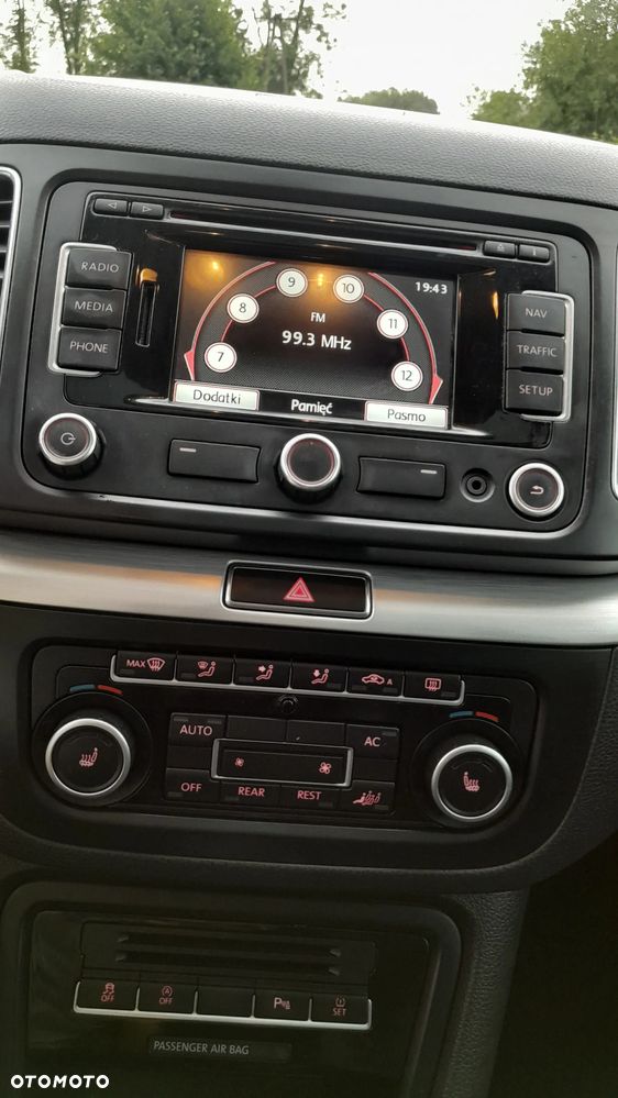 Volkswagen Sharan - 8