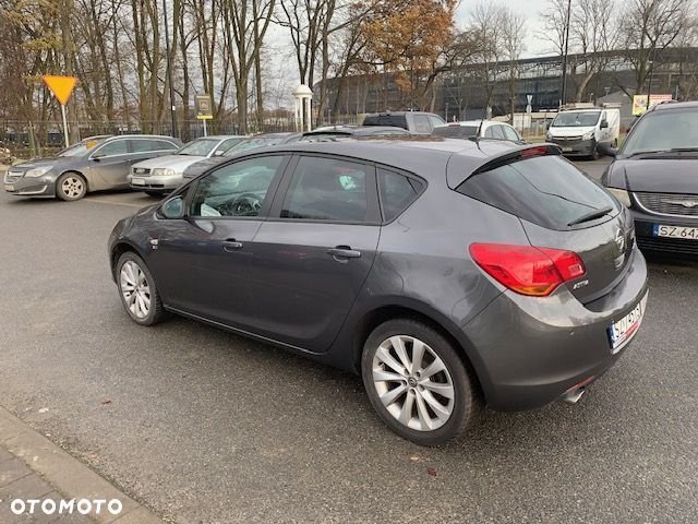 Opel Astra - 3