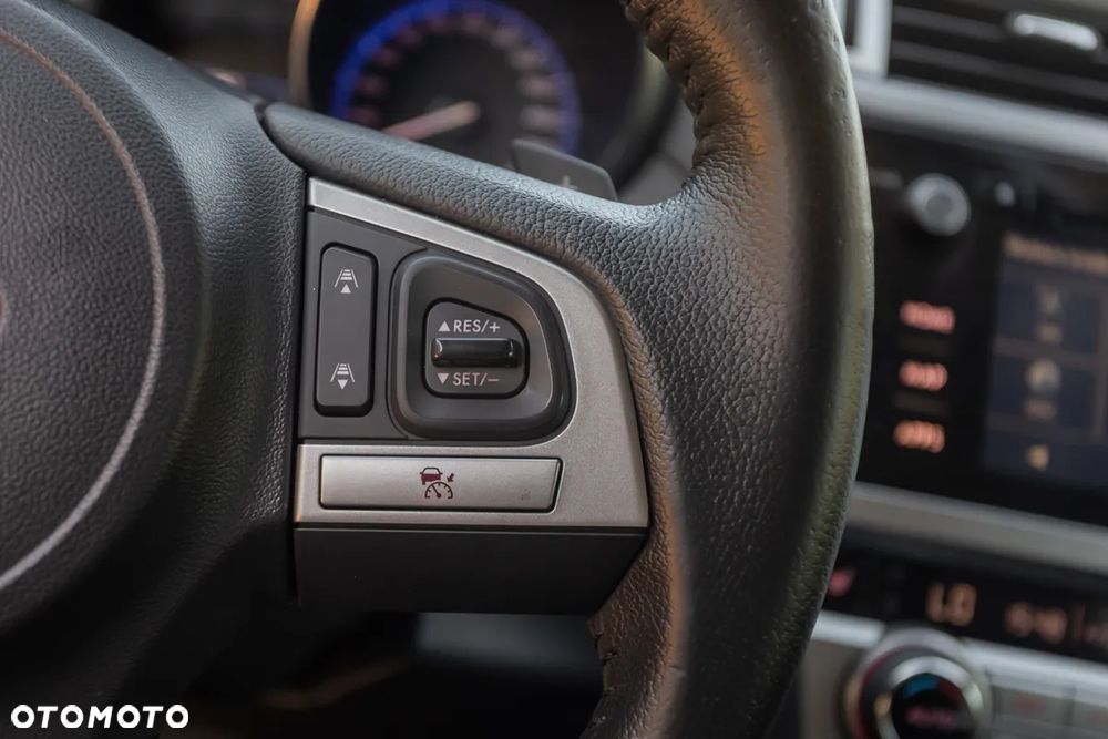 Subaru Outback 2.0 D Comfort AT - 30