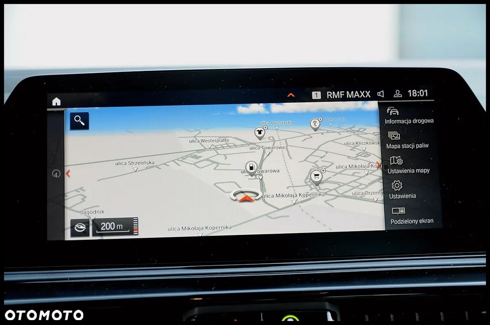 BMW Seria 8 840i - 7