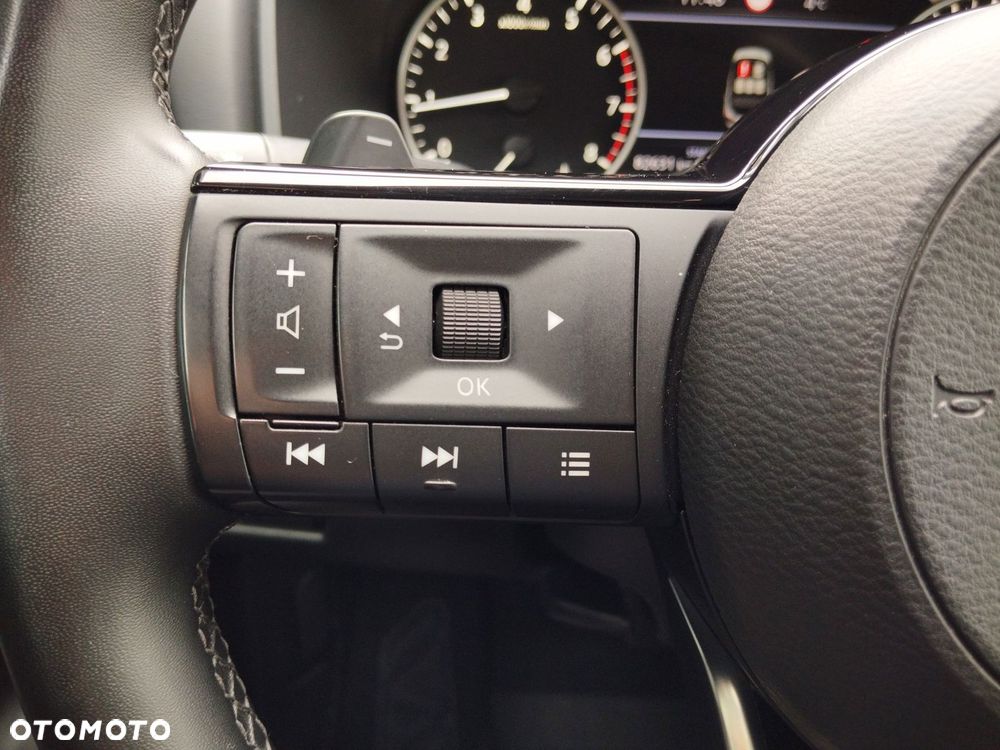 Nissan Qashqai 1.3 DIG-T mHEV Acenta Xtronic - 20