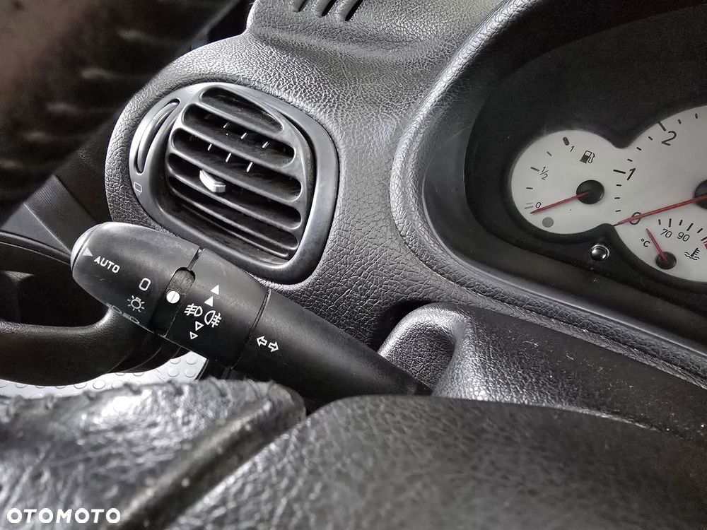 Peugeot 206 CC - 16