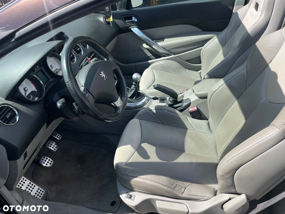 Peugeot 308 1.6 HDi Premium Plus - 4