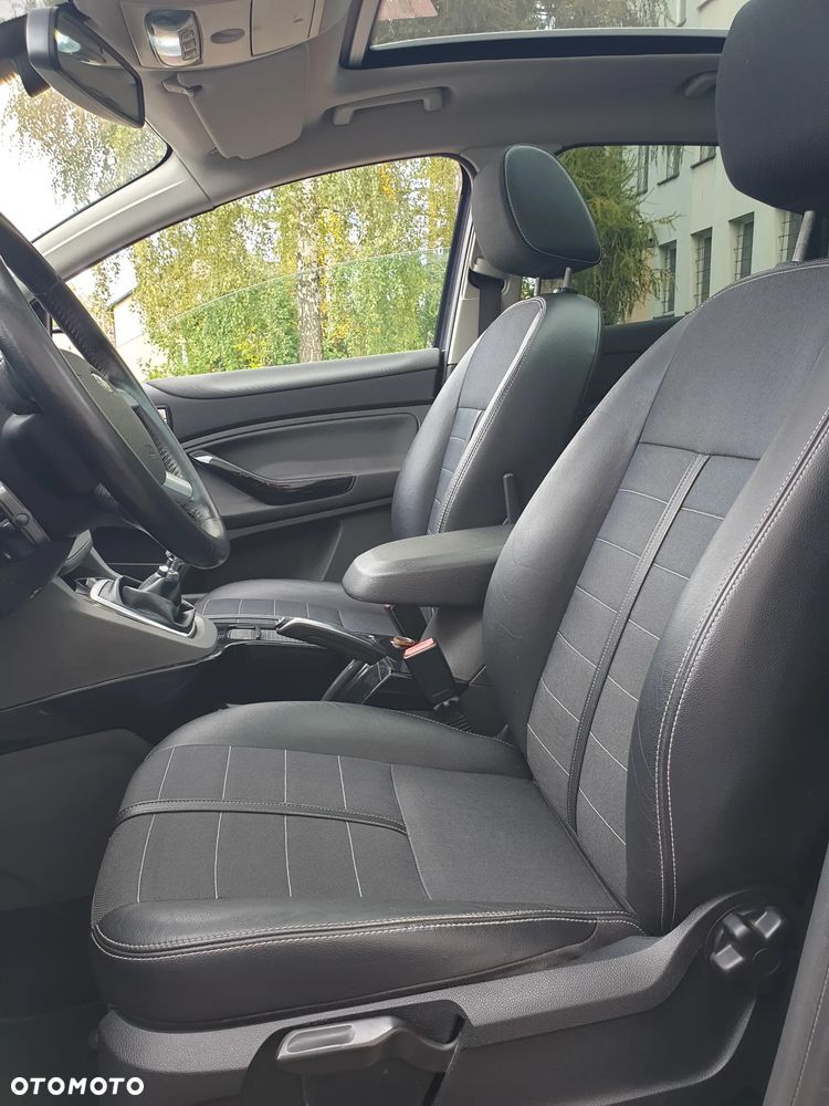 Ford Kuga 2.0 TDCi Titanium S - 22