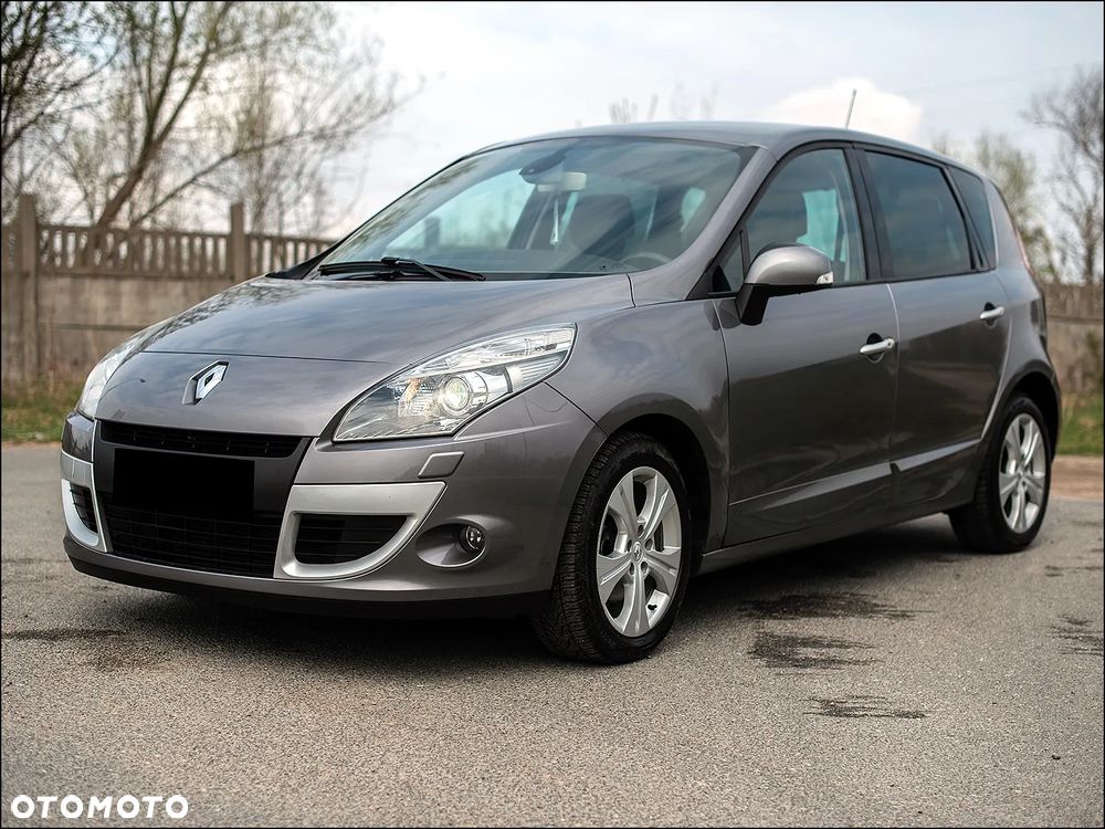 Renault Scenic - 11