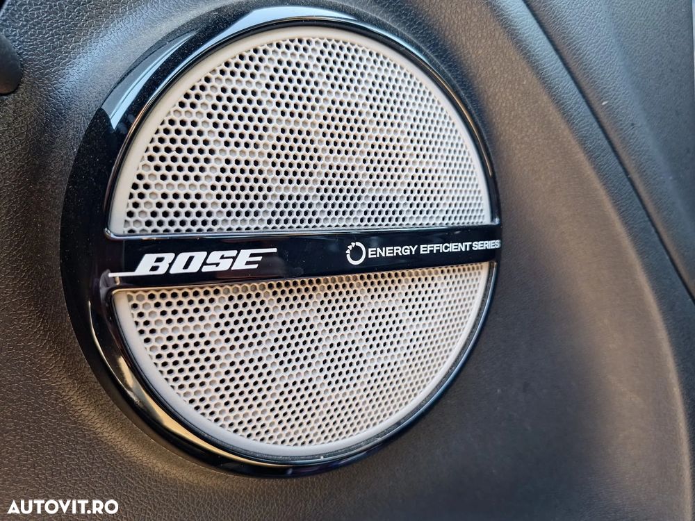 Renault Megane ENERGY dCi 130 BOSE EDITION - 7