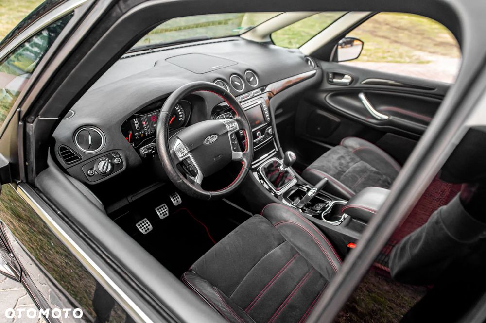 Ford S-Max 2.2 TDCi DPF Titanium X - 16