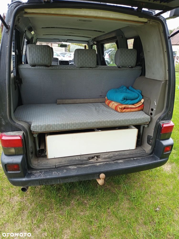 Volkswagen Transporter - 3