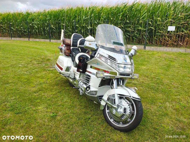 Honda GL - 4