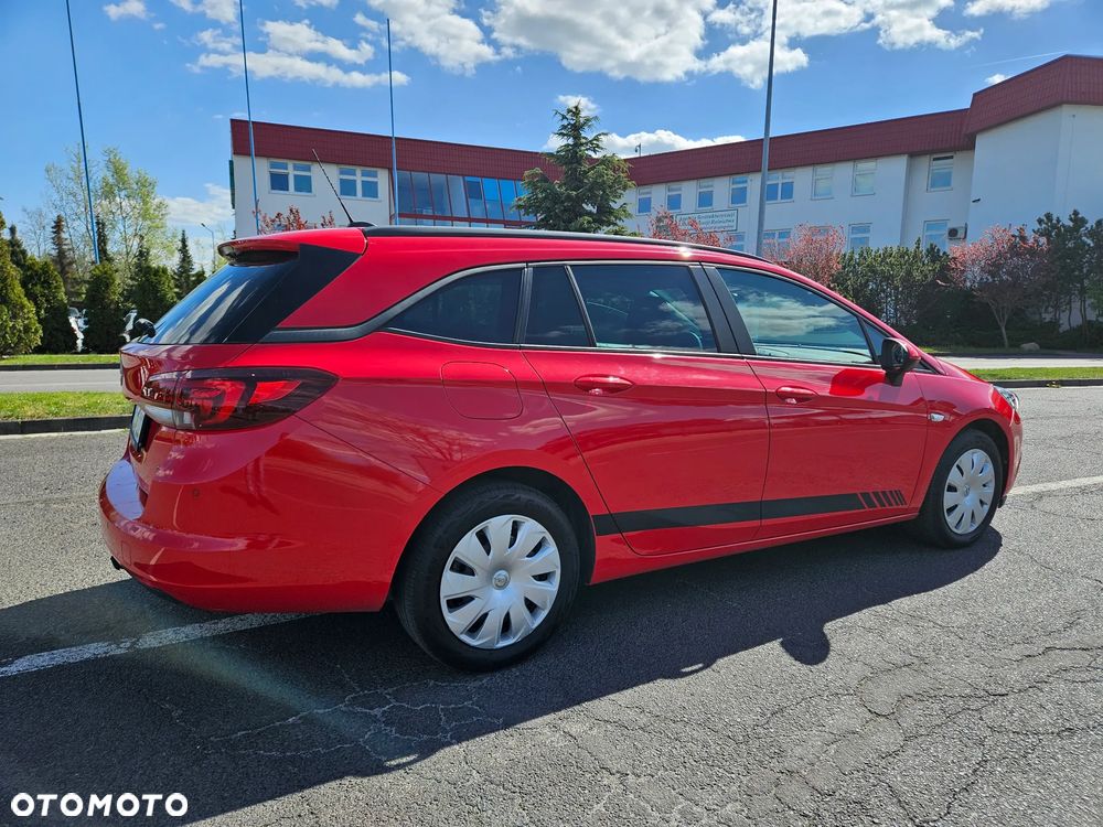 Opel Astra - 11