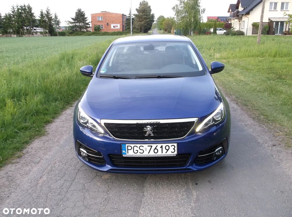 Peugeot 308 PureTech 130 GPF EAT8 Stop & Start Active Business-Paket - 25