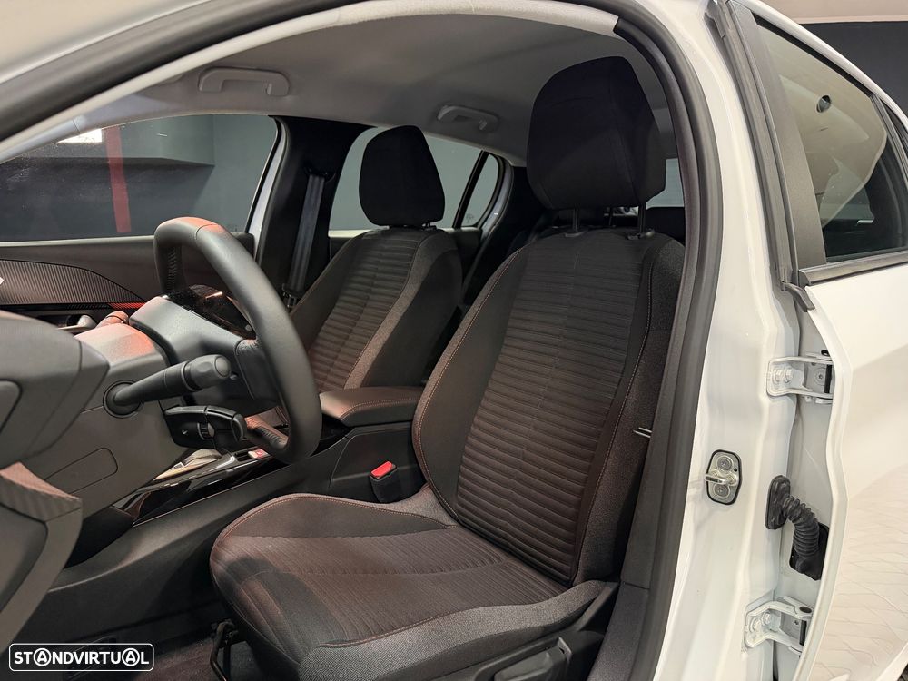 Peugeot e-208 Active Pack - 3