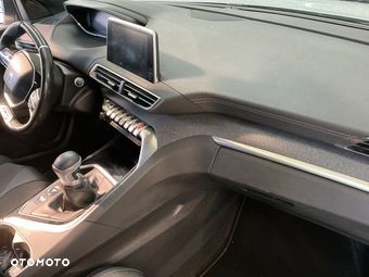 Peugeot 5008 BlueHDi 130 Allure - 17