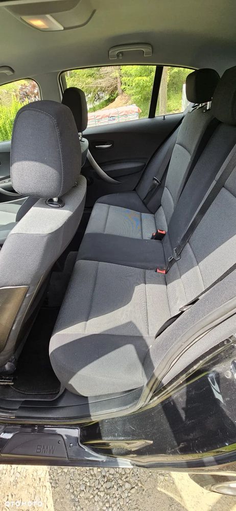 BMW Seria 1 118d - 8