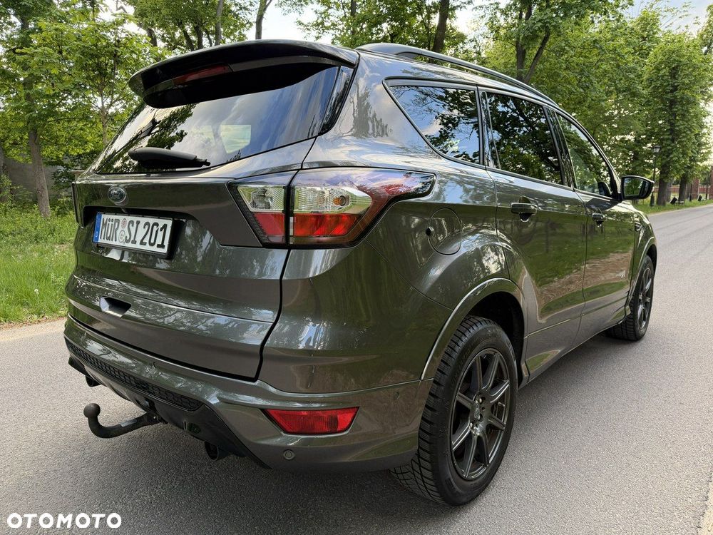Ford Kuga - 11