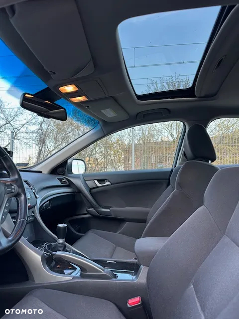 Honda Accord 2.0 Executive - 13