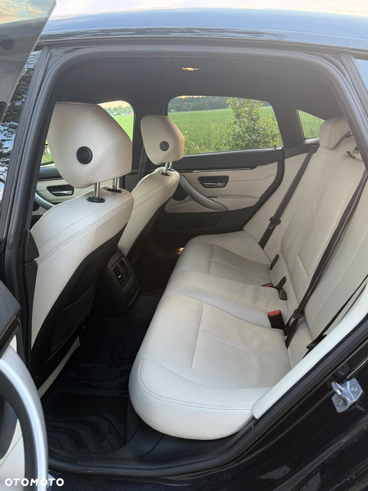 BMW Seria 4 420d xDrive M Sport - 29