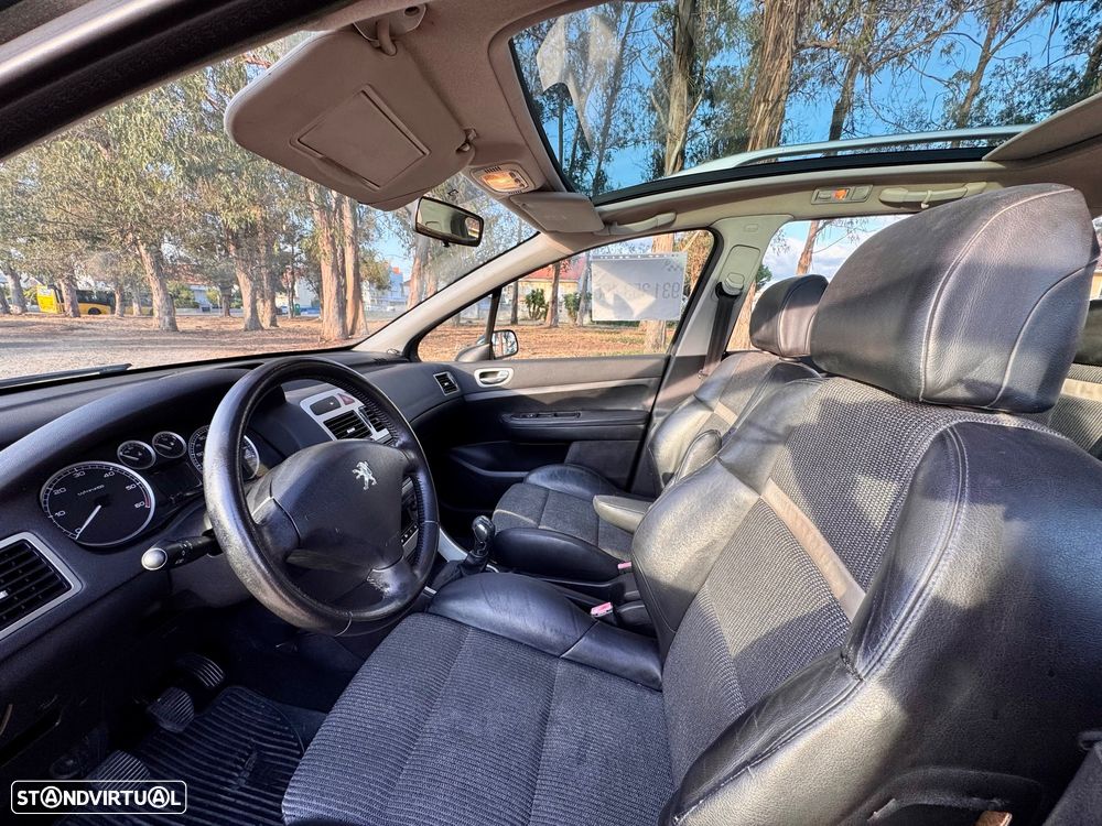 Peugeot 307 SW 1.6 HDi - 12