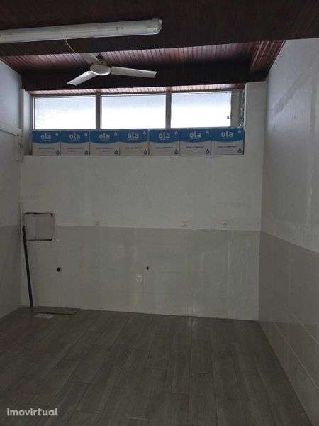 Loja arrendar Fontainha - Grande imagem: 5/8