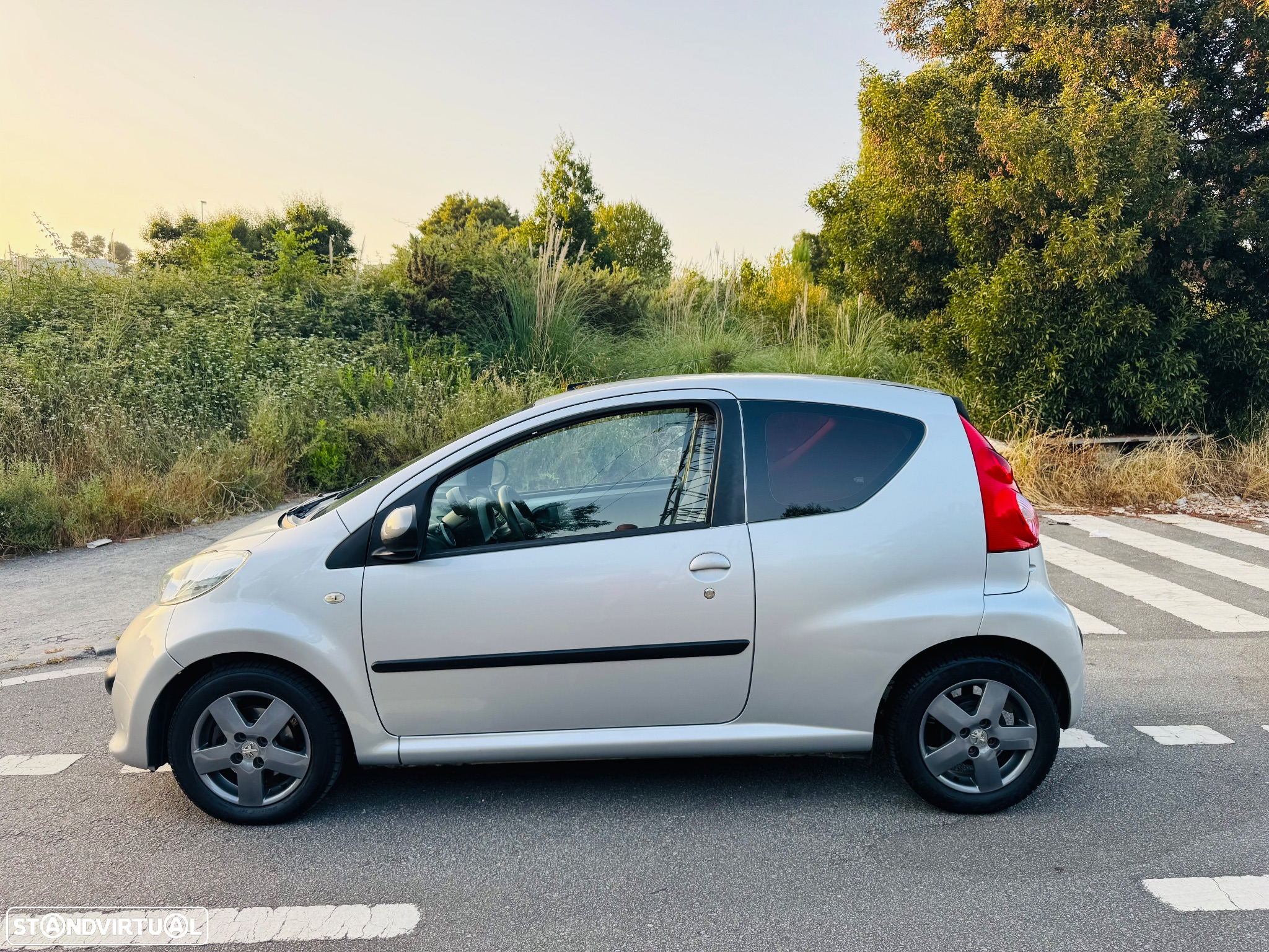 Peugeot 107 - 14