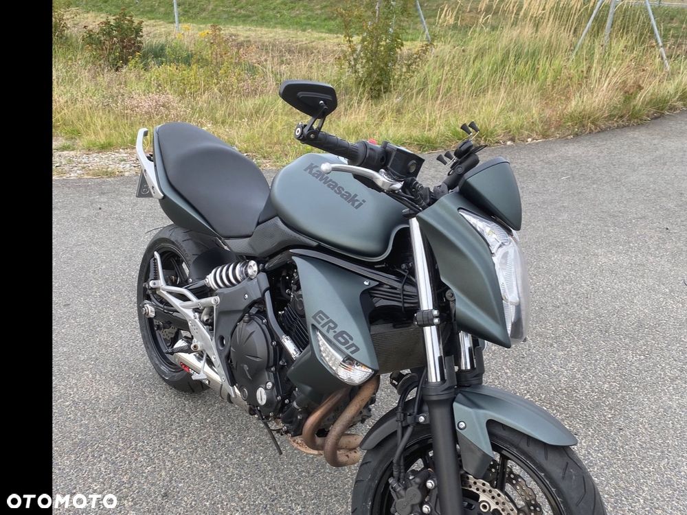 Kawasaki ER - 9