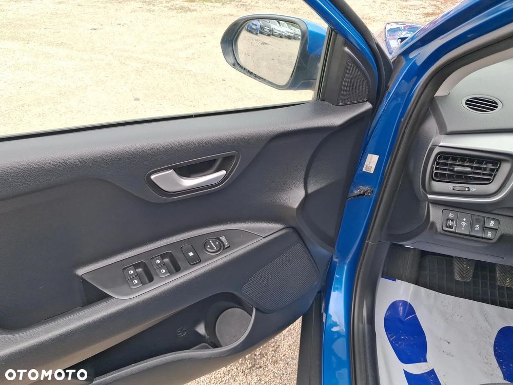 Kia Stonic 1.0 T-GDI M - 10