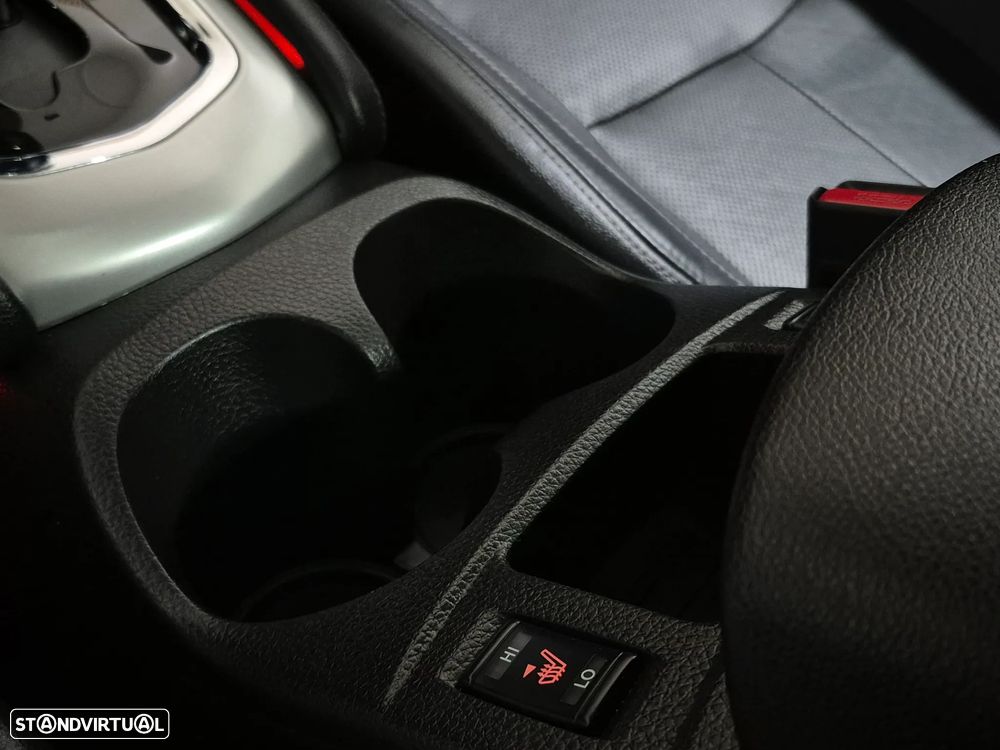 Nissan Qashqai 1.6 dCi Tekna Premium 17 Pele S P.Preta Xtronic - 17