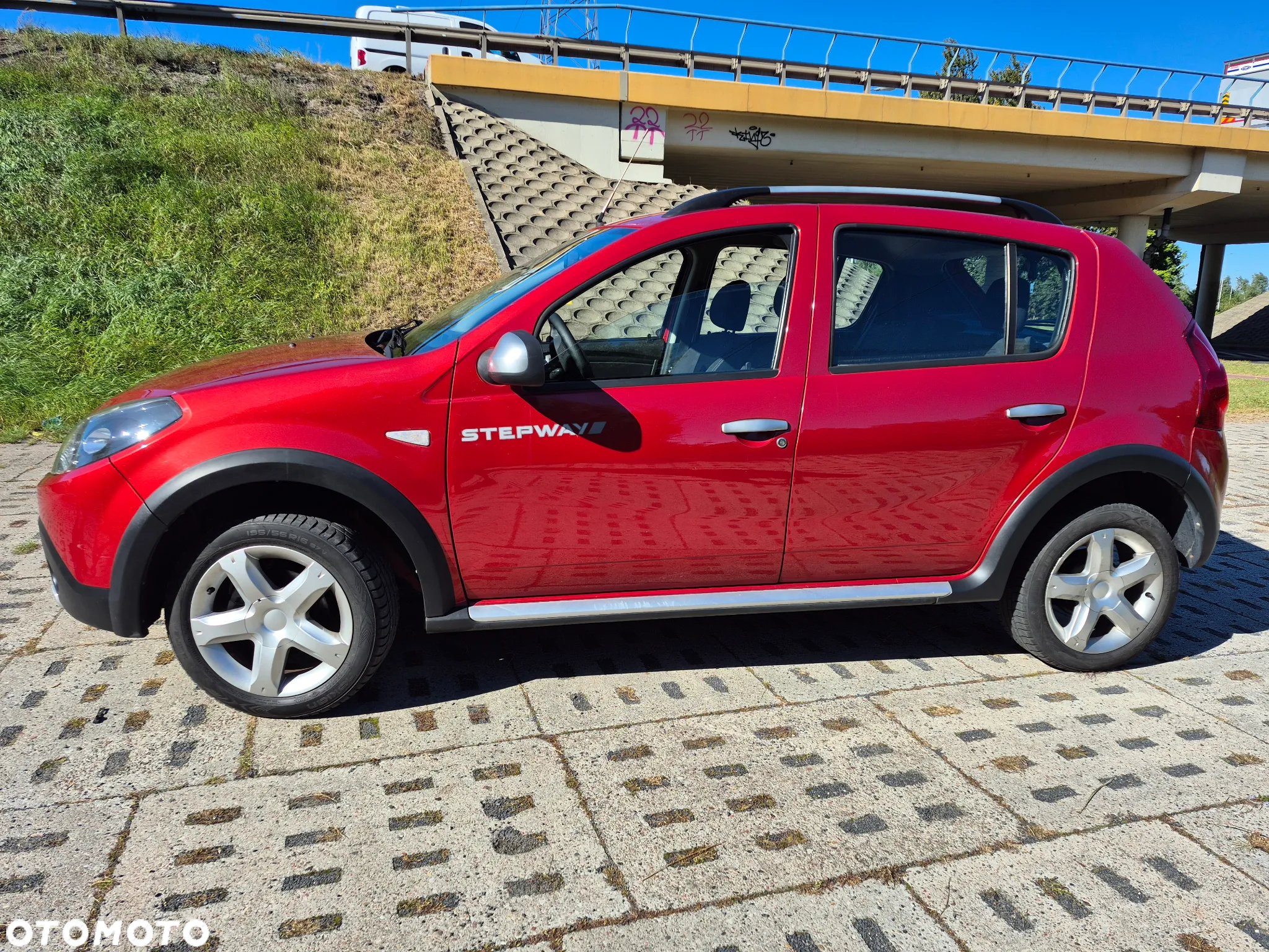 Dacia Sandero 1.6 MPI Stepway - 4