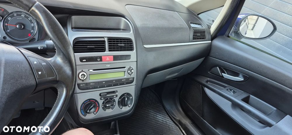 Fiat Linea 1.4 Dynamic Euro5 - 13