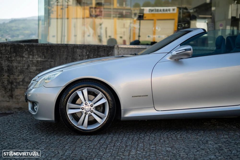 Mercedes-Benz SLK 200 - 54