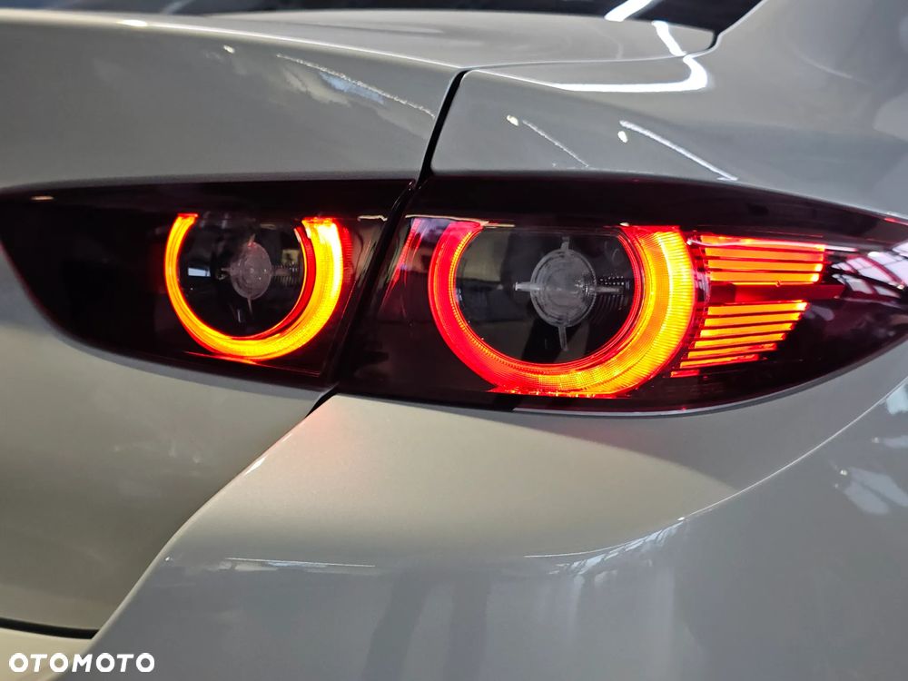 Mazda 3 2.0 mHEV Centre-Line - 5