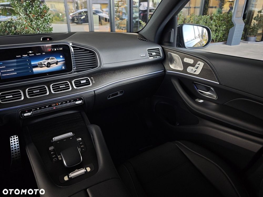 Mercedes-Benz GLE - 17
