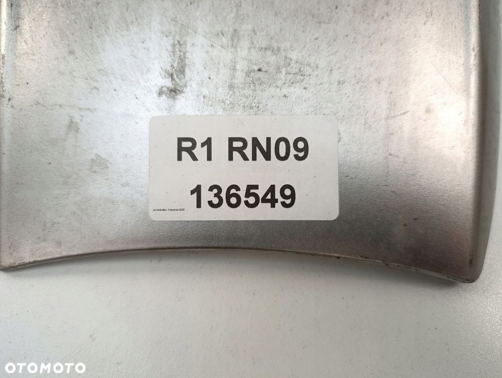 YAMAHA R1 RN09 NADKOLE TYLNE TYŁ - 6