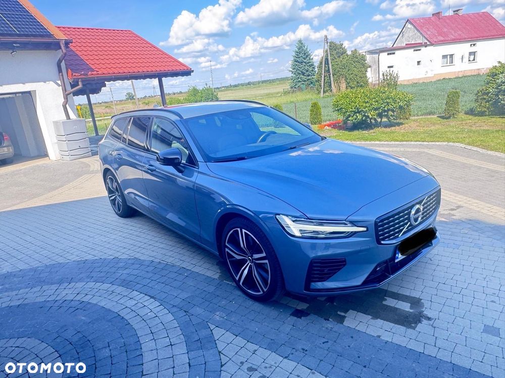 Volvo V60 T6 AWD Recharge Core - 2