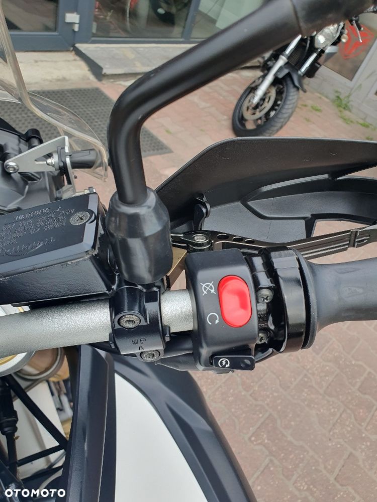 Triumph Tiger - 11